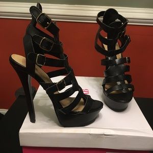 Aster shoe by Just Fab